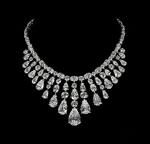 diamond women necklace